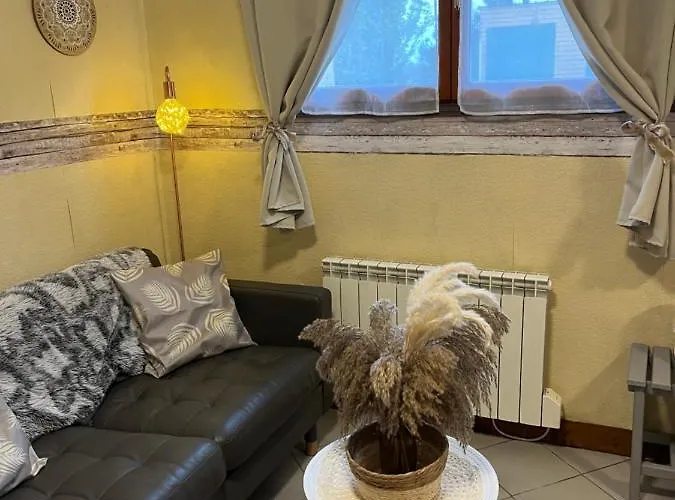 Capsule hotel Le Petit Zen Froberville