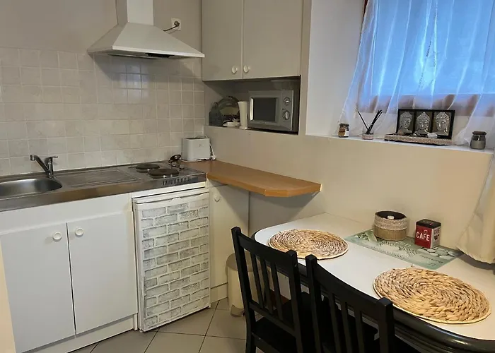 Capsule hotel Le Petit Zen *